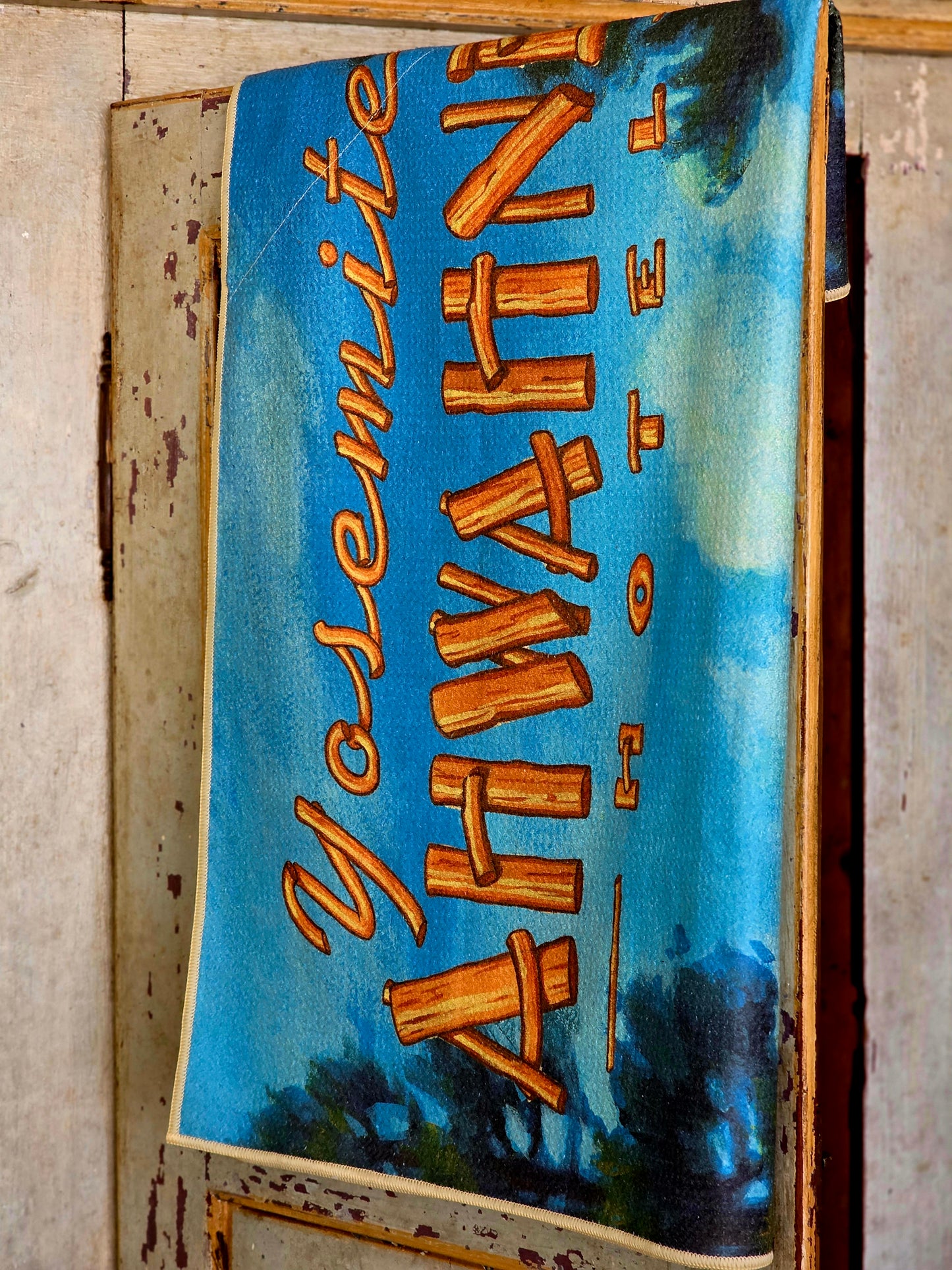 YOSEMITE - AHWAHNEE HOTEL BEACH TOWEL