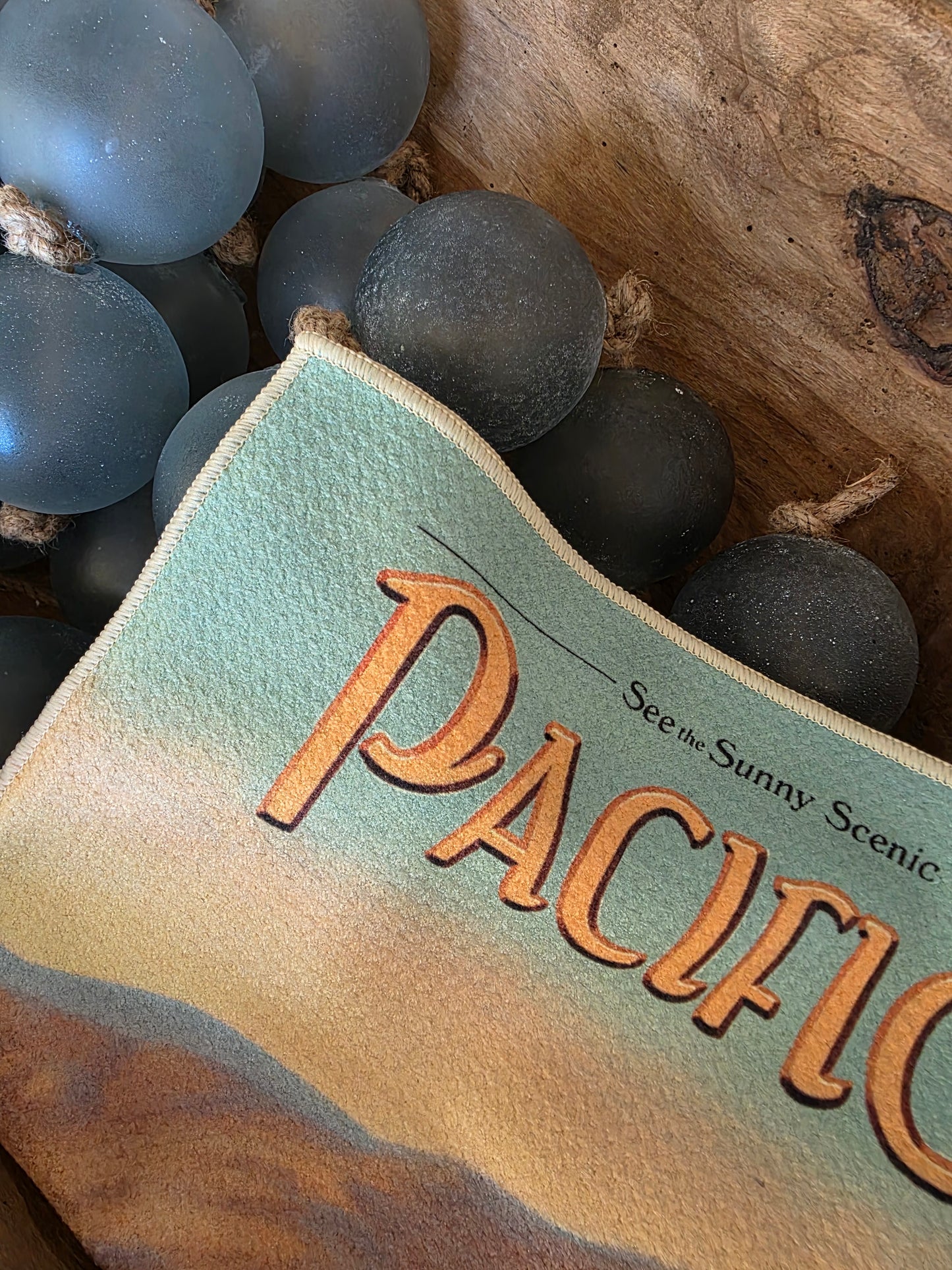 PACIFIC COAST KITCHEN TOWEL